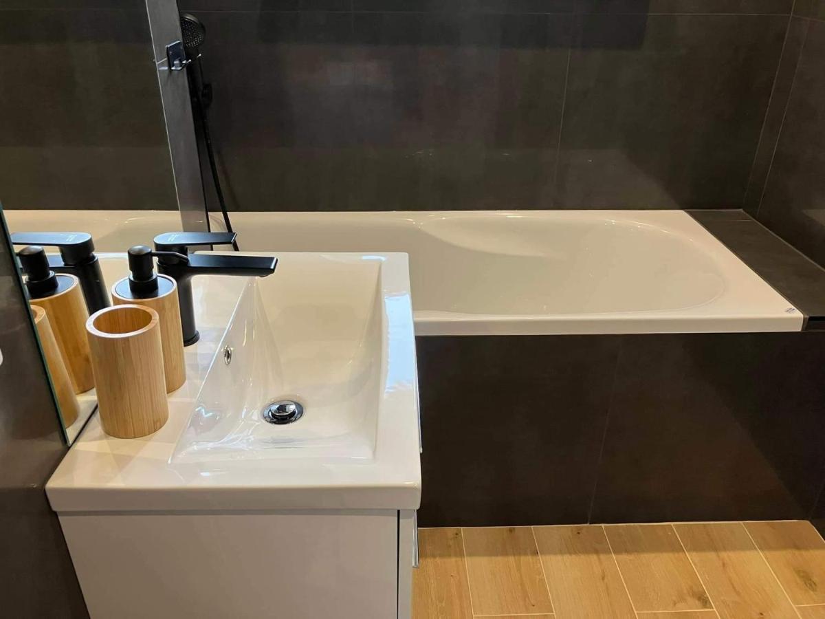 Apartman Nelka V Poprade ภายนอก รูปภาพ